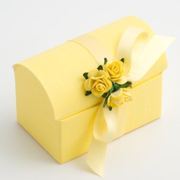 Picture of Lemon Silk Favour Box