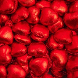 Picture of Red DS Foil Milk Chocolate Hearts