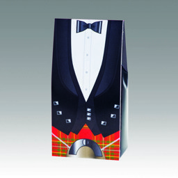 Picture of Scottish Tuxedo Box Favour