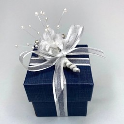 Picture of Navy Silk Box & Lid Favour