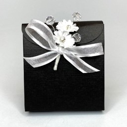 Picture for category Black & White Silk Favours
