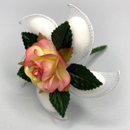 Show details for Rachetti Rose Pink & Cream Favour Picture of Rachetti Rose Pink & Cream Favour