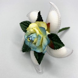 Show details for Rachetti Rose Blue & Cream Favour Picture of Rachetti Rose Blue & Cream Favour