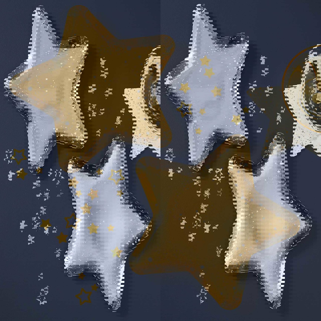 Picture of Gold Star Shaped Paper Plates