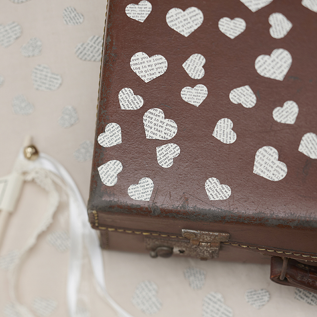 Picture of Vintage Table Confetti