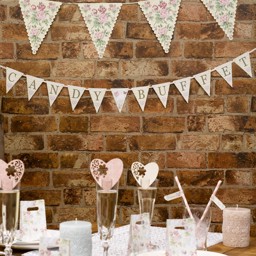 Picture of With Love - Candy Buffet Bunting
