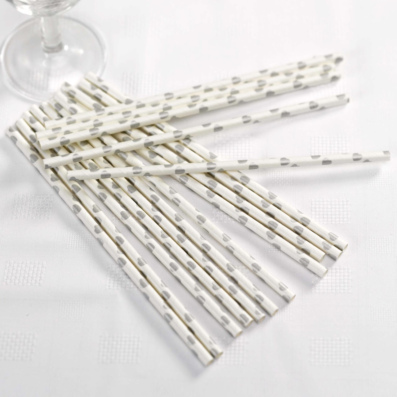 Picture of Vintage Romance - Paper Straws - White/Silver Hearts