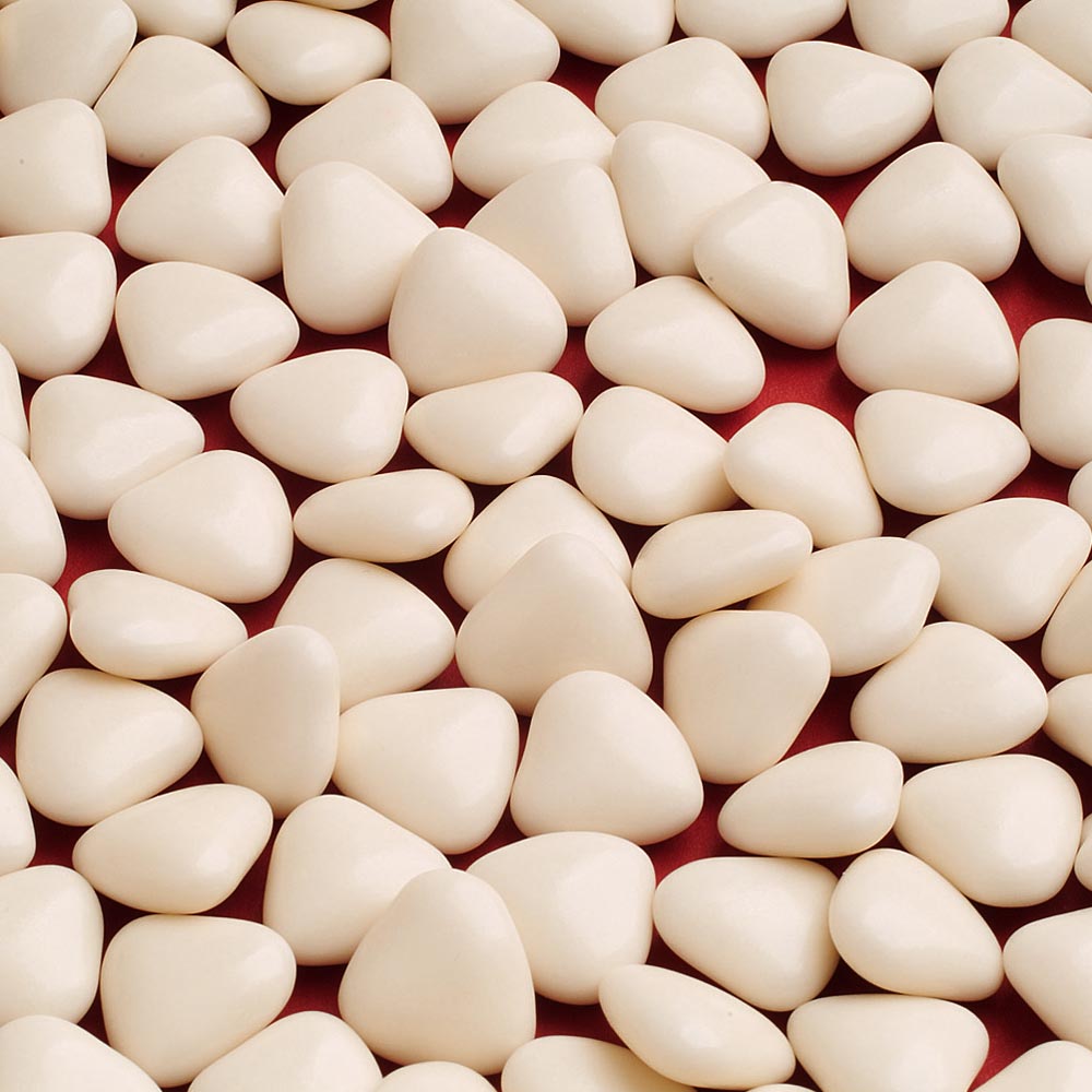 Picture of Ivory Mini Dragee Hearts 